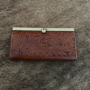 PATRICIA NASH Cauchy Tooled Leather Wallet